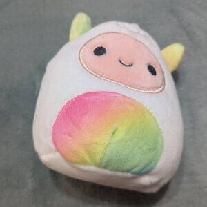 squishmallow rainbow yeti capsule